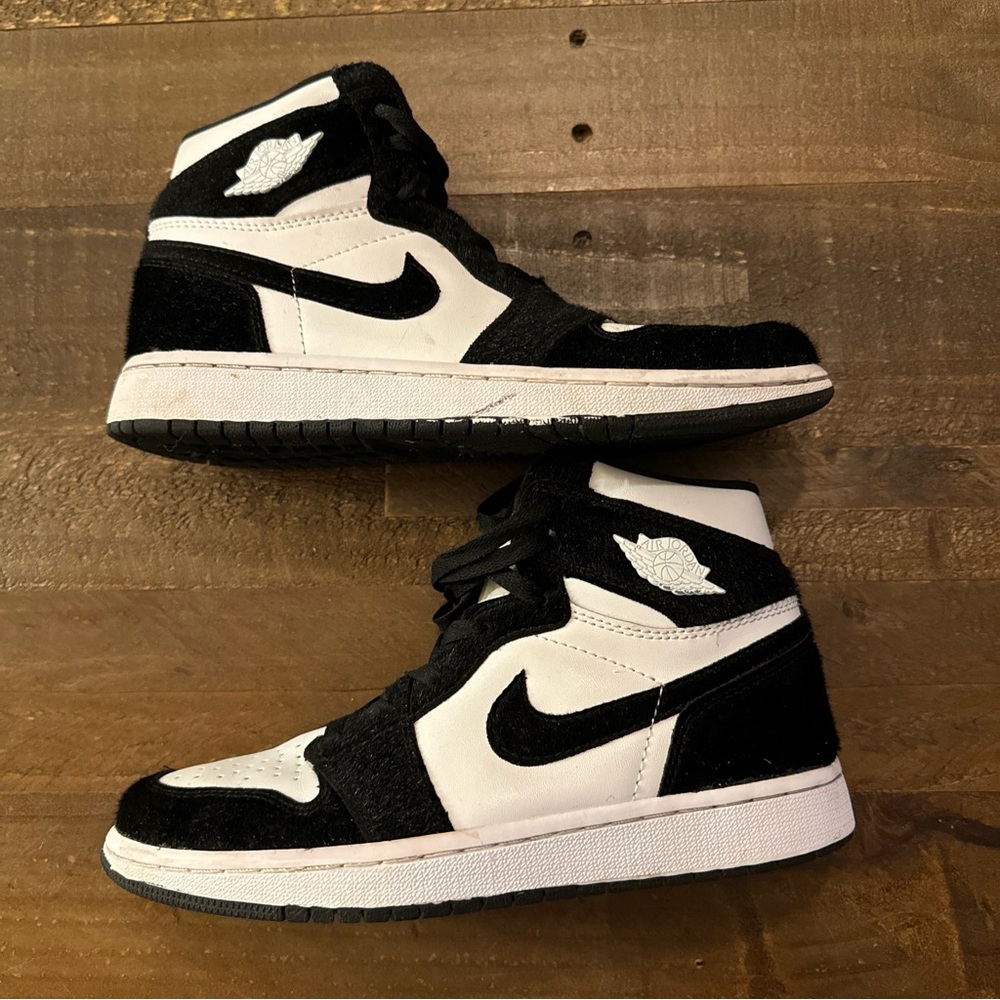 Size 8W- Air Jordan 1 Retro OG High Twist Good CONDITION (CD0461-007) - Picture 1 of 7